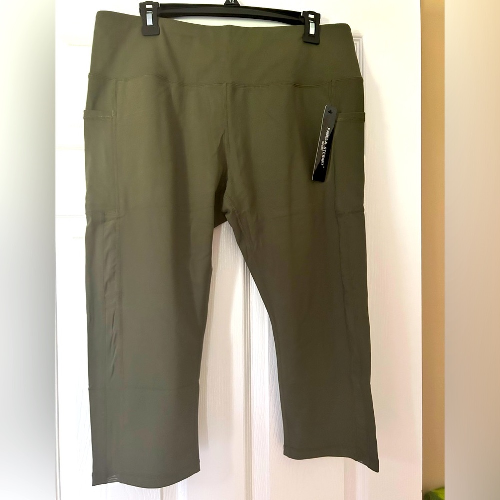 Pamela Stewart Olive Sport Active Mesh Capri Leggings w/Pockets ~ Side XXL